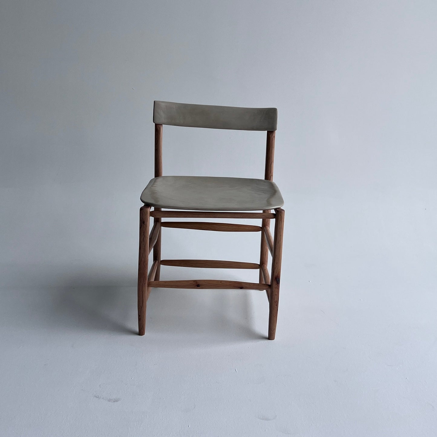 Post & Rung Chair