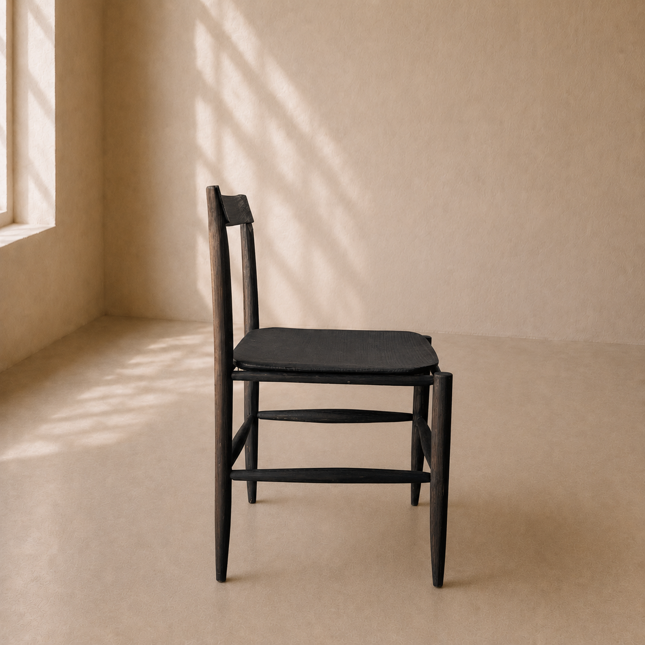 Post & Rung Chair
