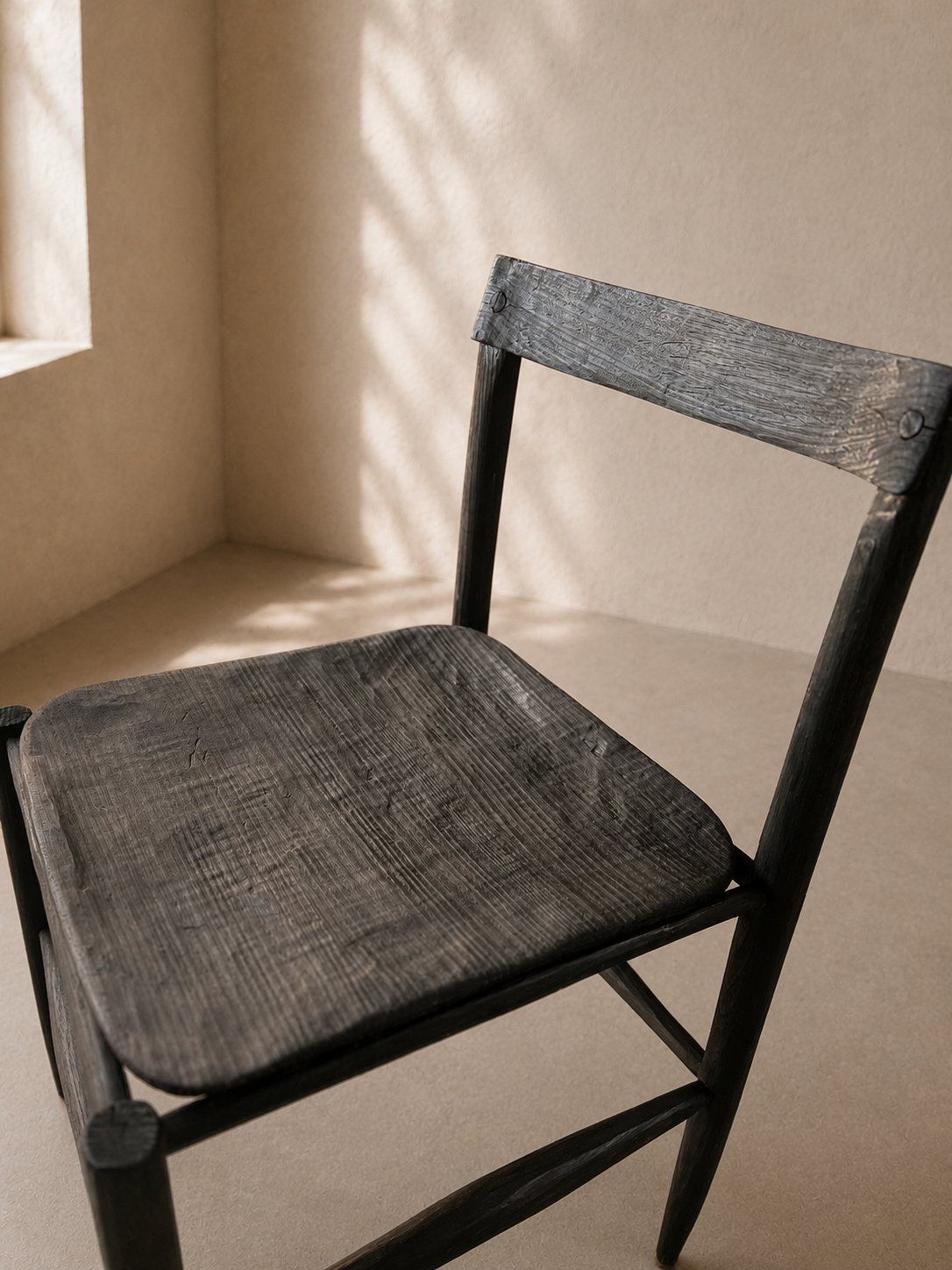Post & Rung Chair