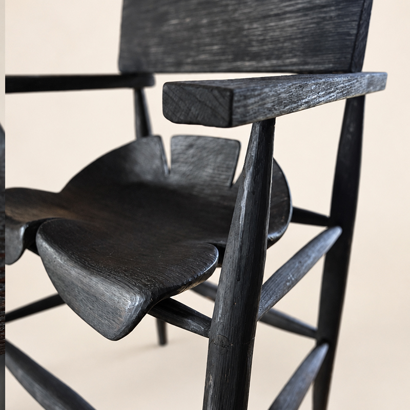Flower Armchair, profile