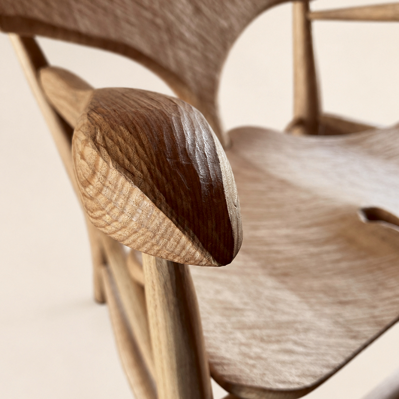 Ginkgo Lounge Chair, detail